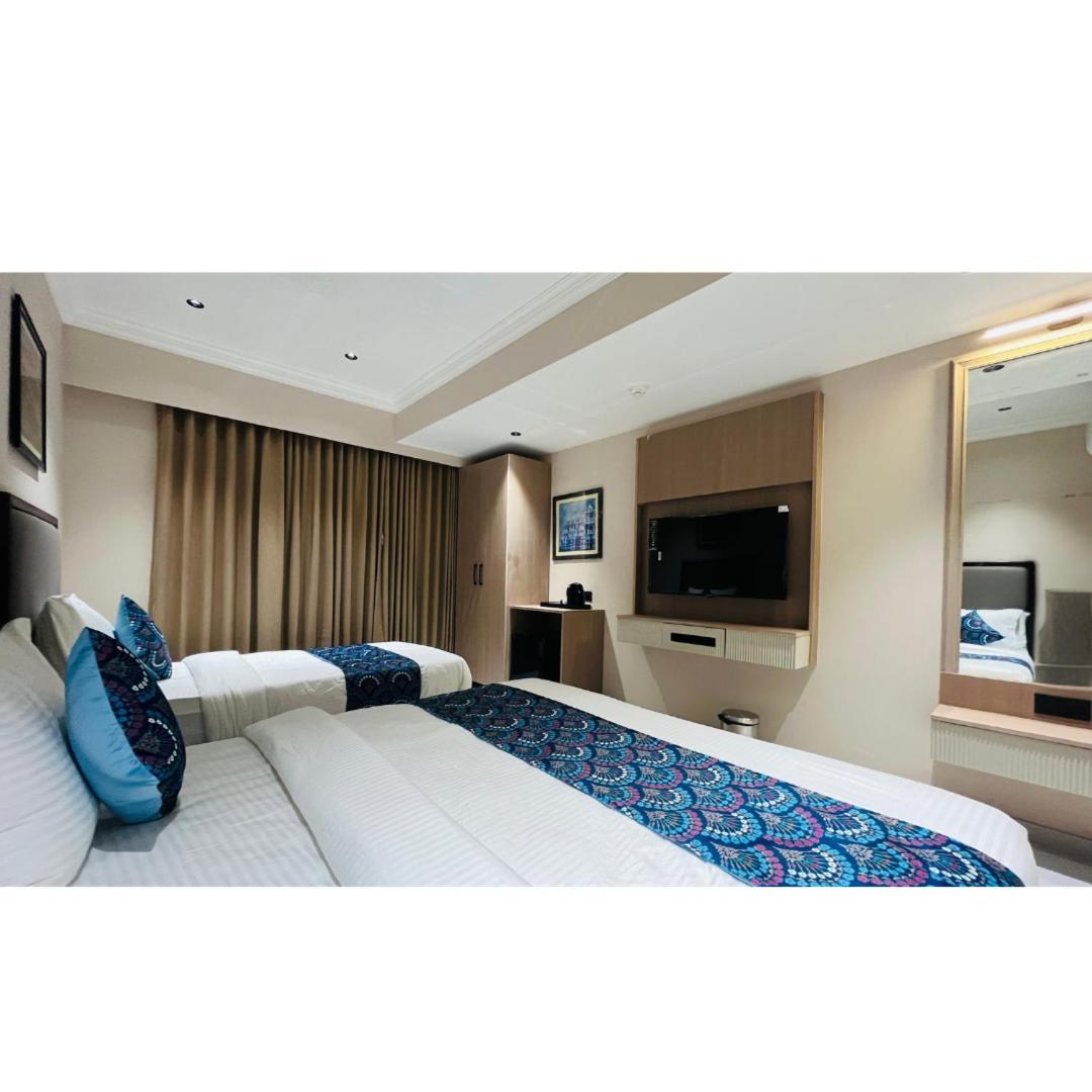 Hotel Royal Town Ahmedabad Luaran gambar