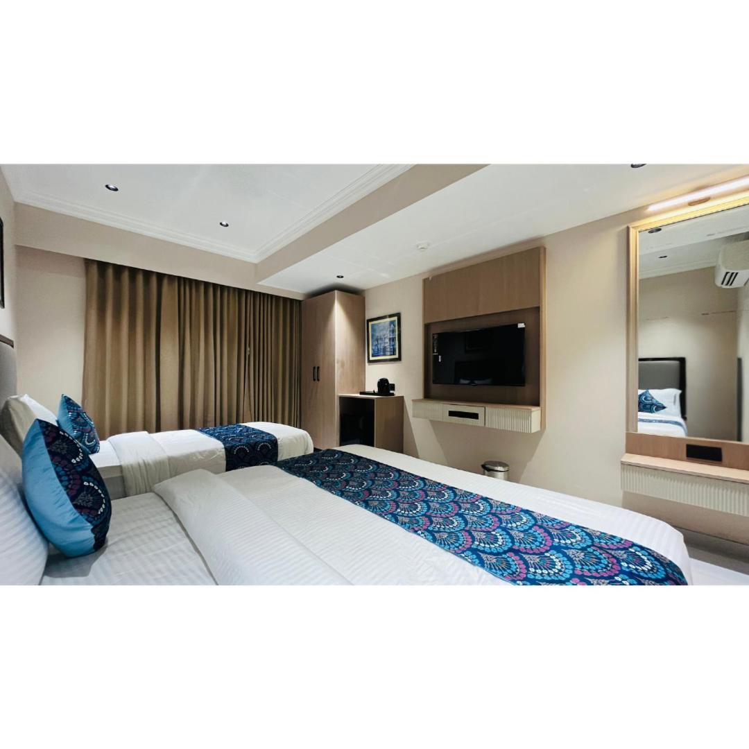 Hotel Royal Town Ahmedabad Luaran gambar