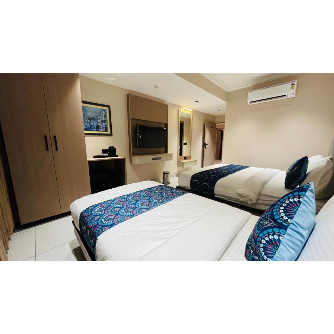 Hotel Royal Town Ahmedabad Luaran gambar