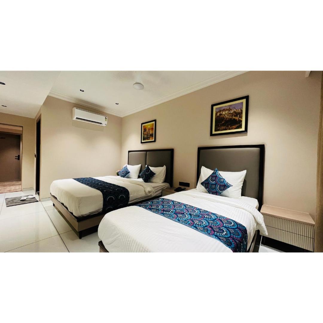Hotel Royal Town Ahmedabad Luaran gambar