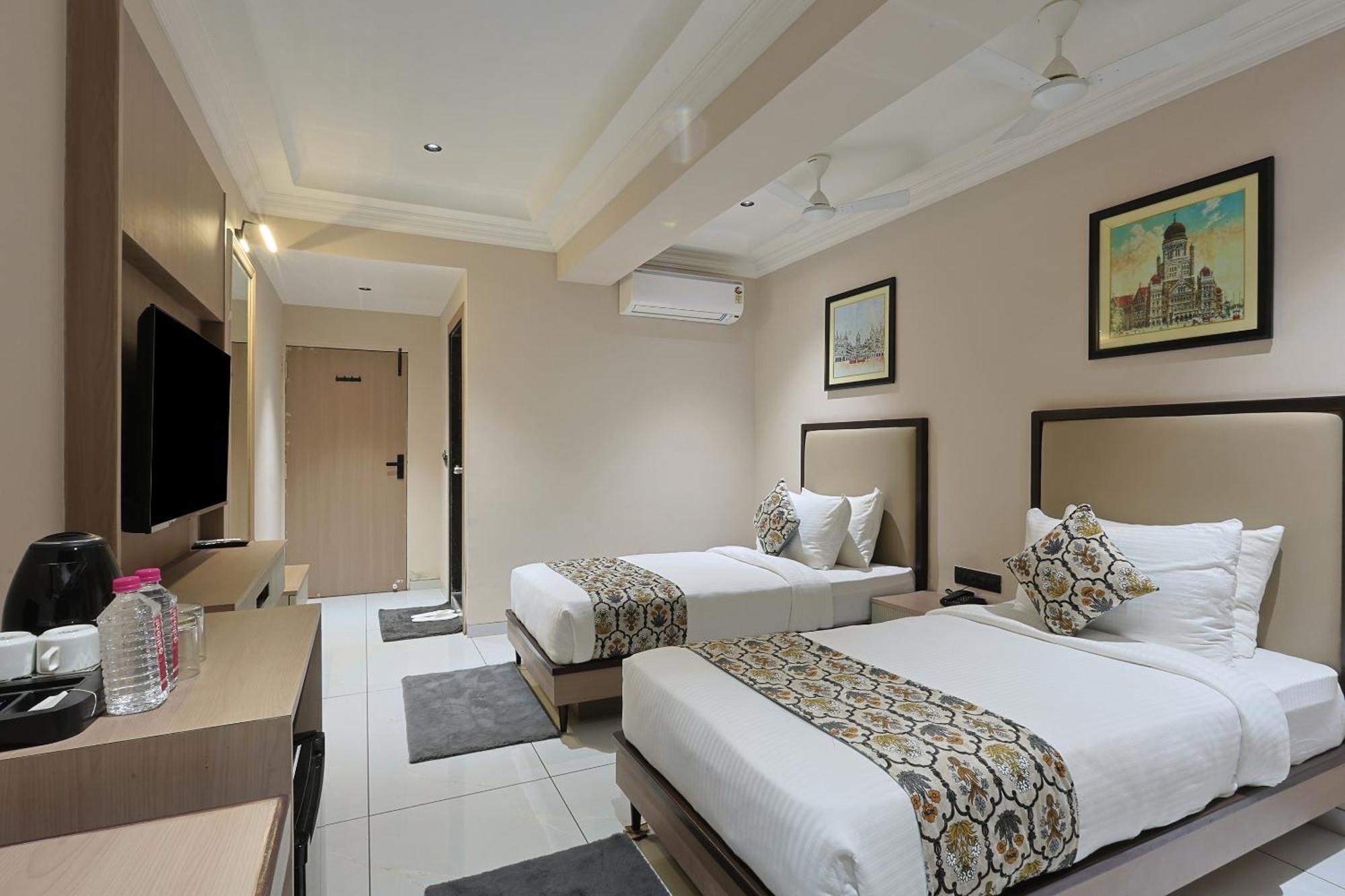 Hotel Royal Town Ahmedabad Luaran gambar
