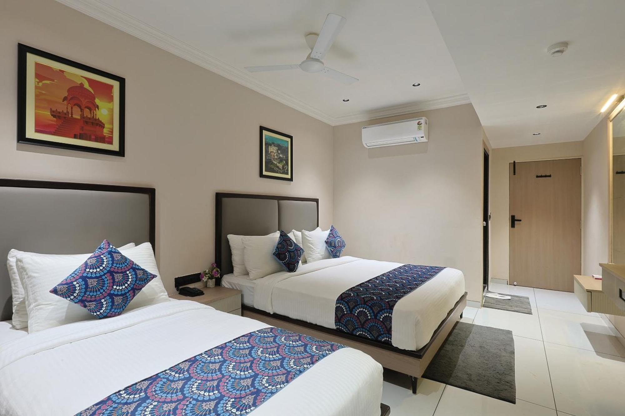 Hotel Royal Town Ahmedabad Luaran gambar