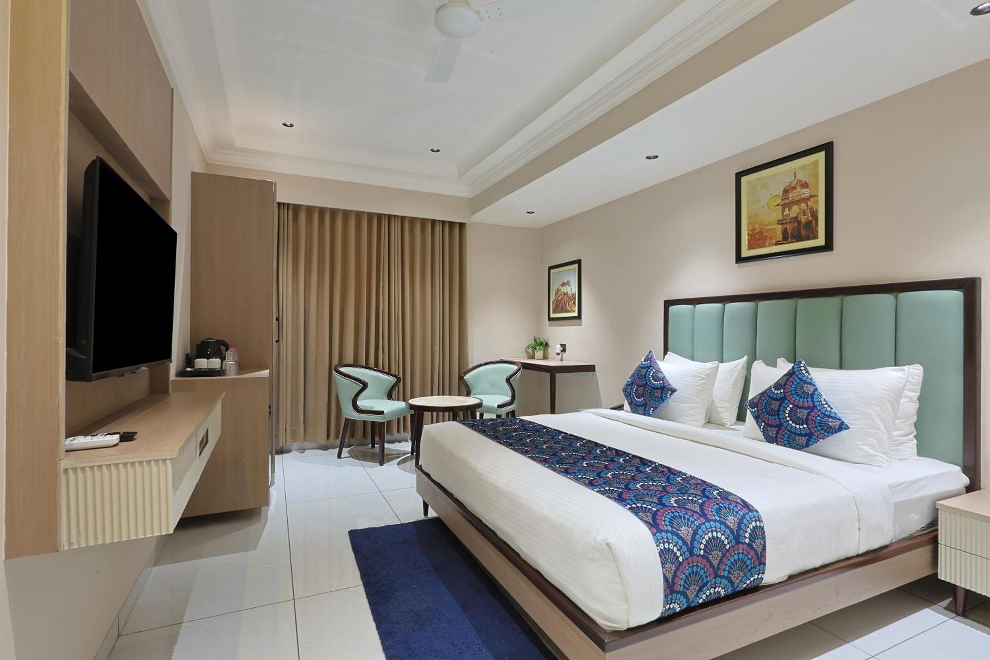 Hotel Royal Town Ahmedabad Luaran gambar